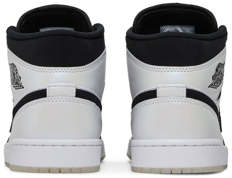 Air Jordan 1 Mid SE 'Diamond Shorts' DH6933-100
