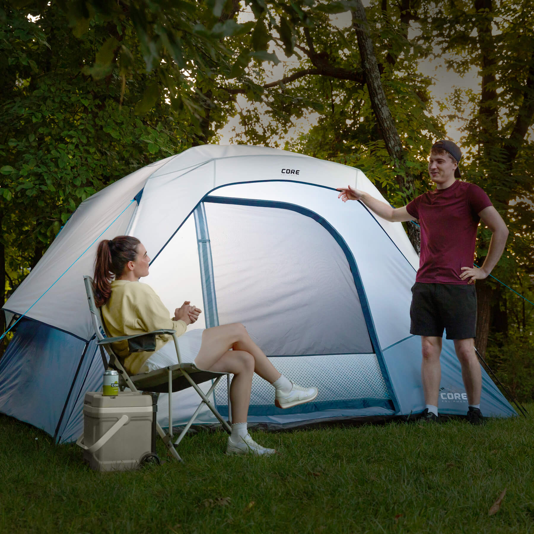 6 Person Lighted Dome Tent