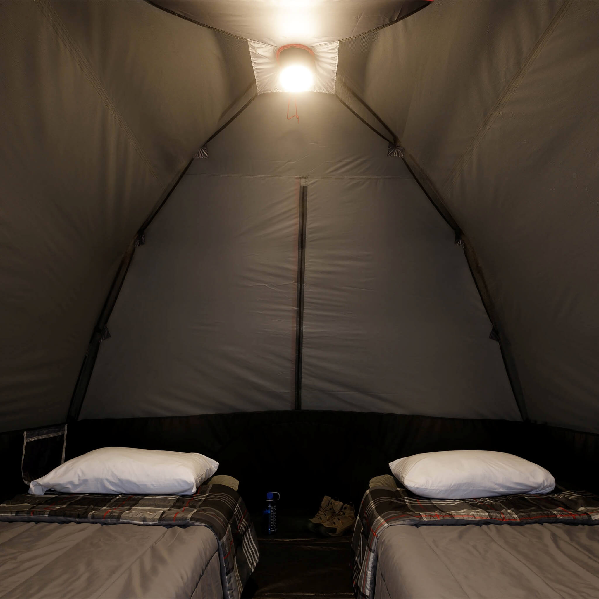 6 Person Lighted Dome Tent